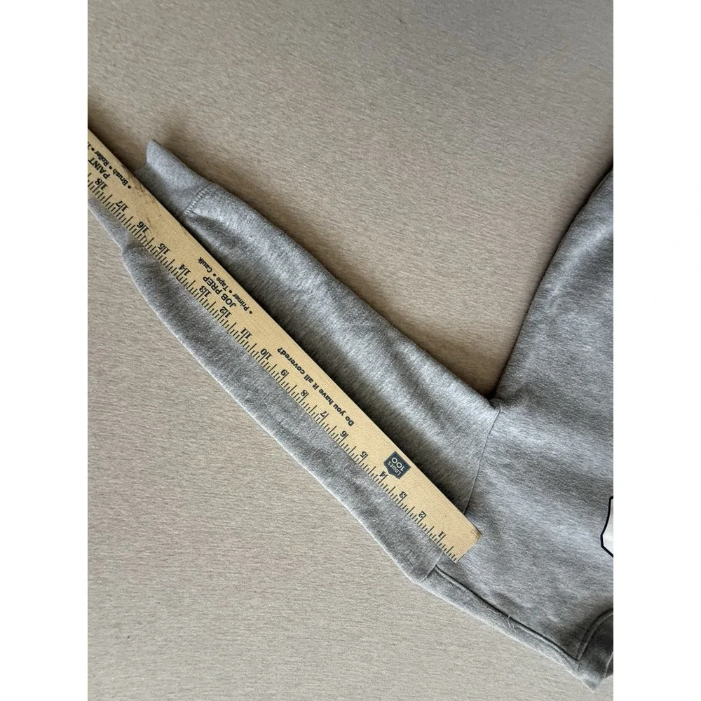 Gap Kids Snoopy Christmas Gray Sweater Pull Over